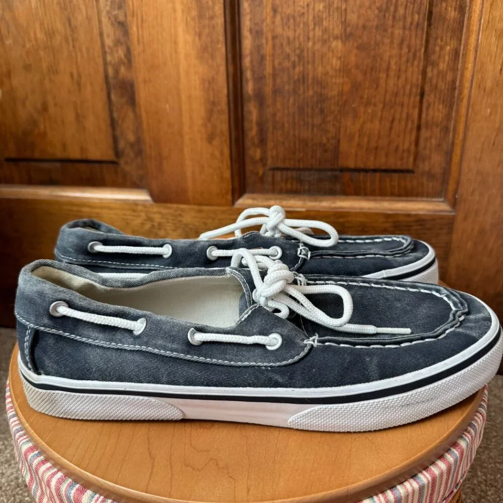 Thom McAn Navy Blue Burnham Canvas Boat Shoes Size 9M